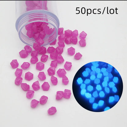 Glowing pebbles for aquarium decoration